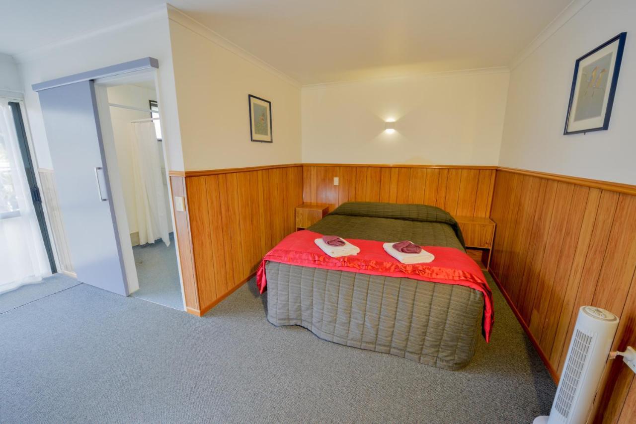 Wilderness Motel Accommodation Гаст Екстер'єр фото