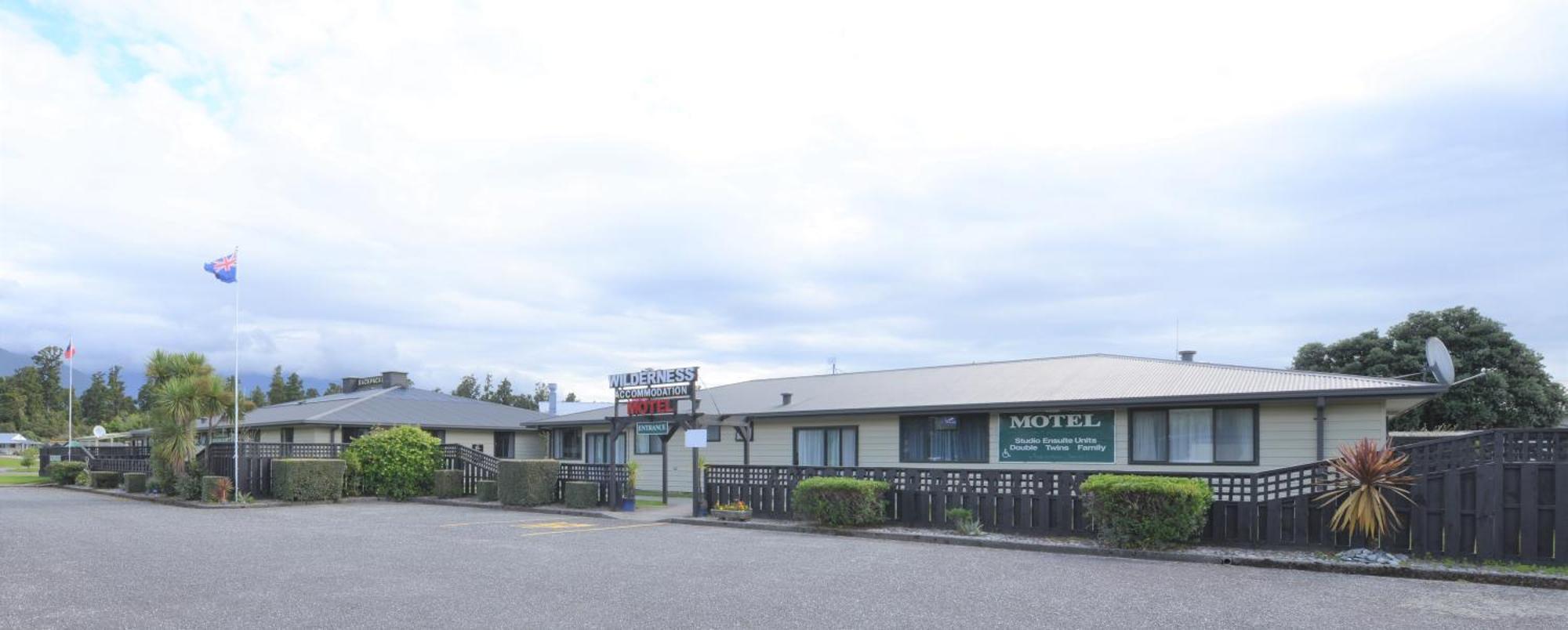 Wilderness Motel Accommodation Гаст Екстер'єр фото